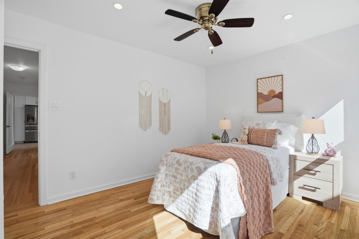 Detail Gallery Image 24 of 55 For 306 Schroeder St, Sunnyvale,  CA 94085 - 4 Beds | 2 Baths