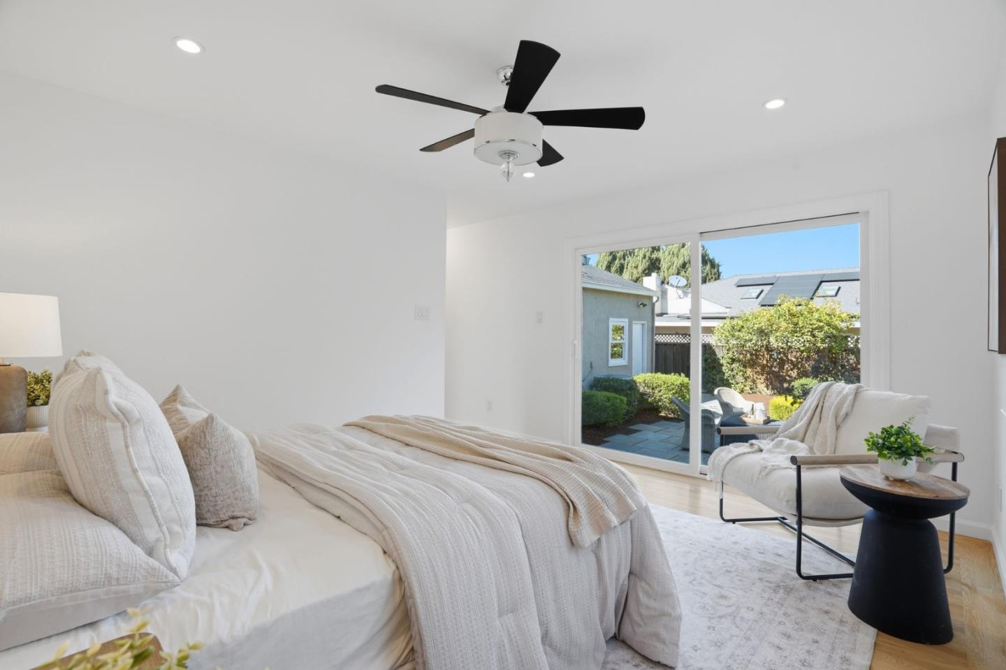 Detail Gallery Image 32 of 55 For 306 Schroeder St, Sunnyvale,  CA 94085 - 4 Beds | 2 Baths