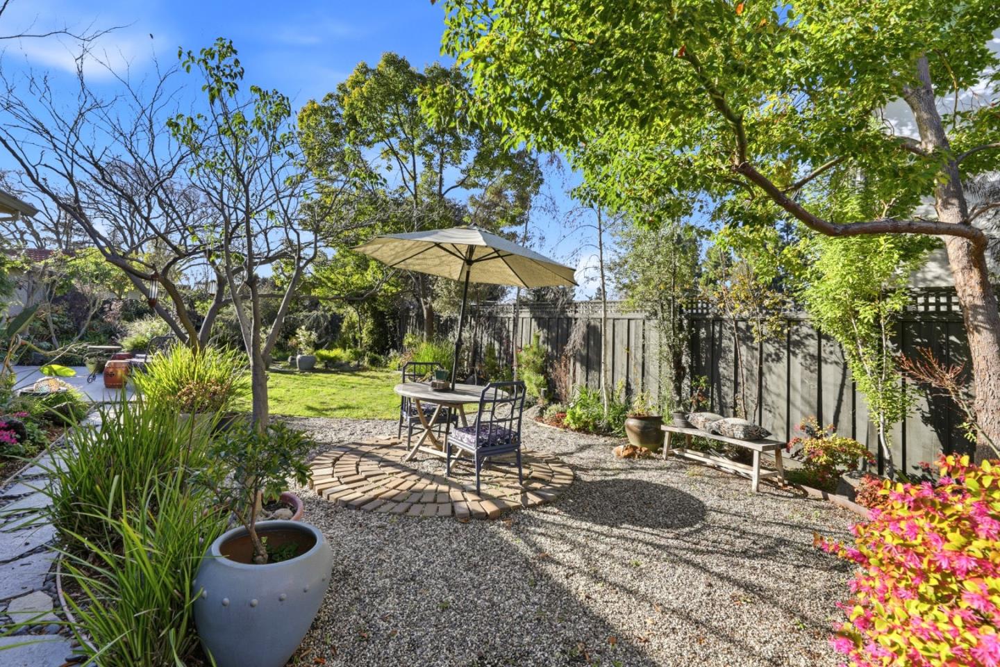 Detail Gallery Image 21 of 33 For 2501 Bailey Ave, San Jose,  CA 95128 - 3 Beds | 1/1 Baths