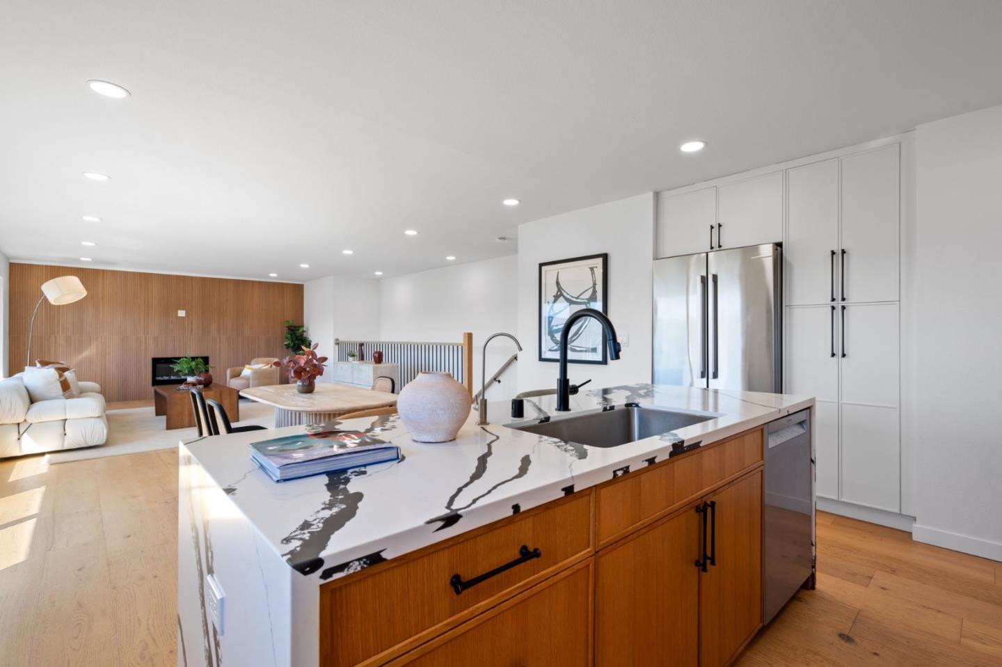 Detail Gallery Image 11 of 57 For 2519 Lincoln Ave, Belmont,  CA 94002 - 4 Beds | 3 Baths