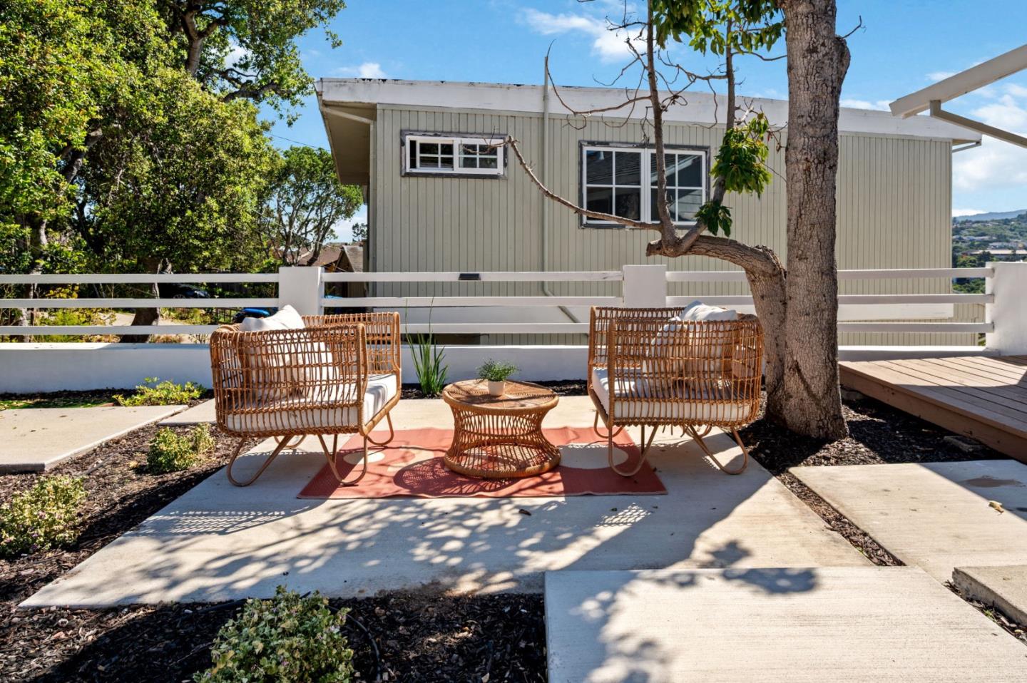 Detail Gallery Image 2 of 57 For 2519 Lincoln Ave, Belmont,  CA 94002 - 4 Beds | 3 Baths