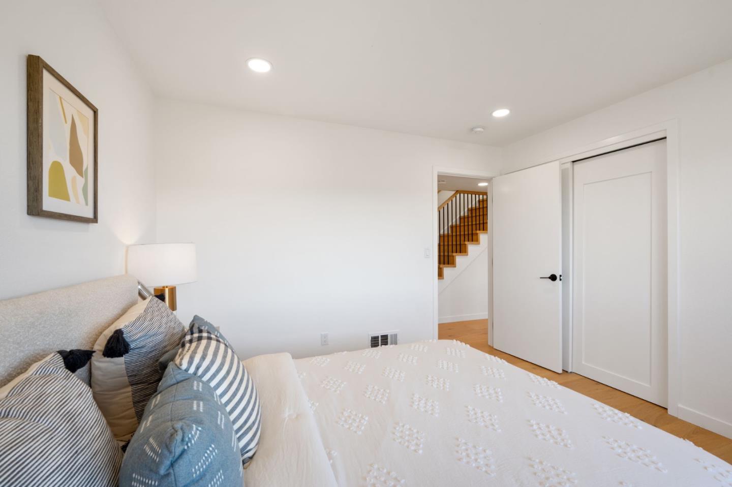 Detail Gallery Image 24 of 57 For 2519 Lincoln Ave, Belmont,  CA 94002 - 4 Beds | 3 Baths