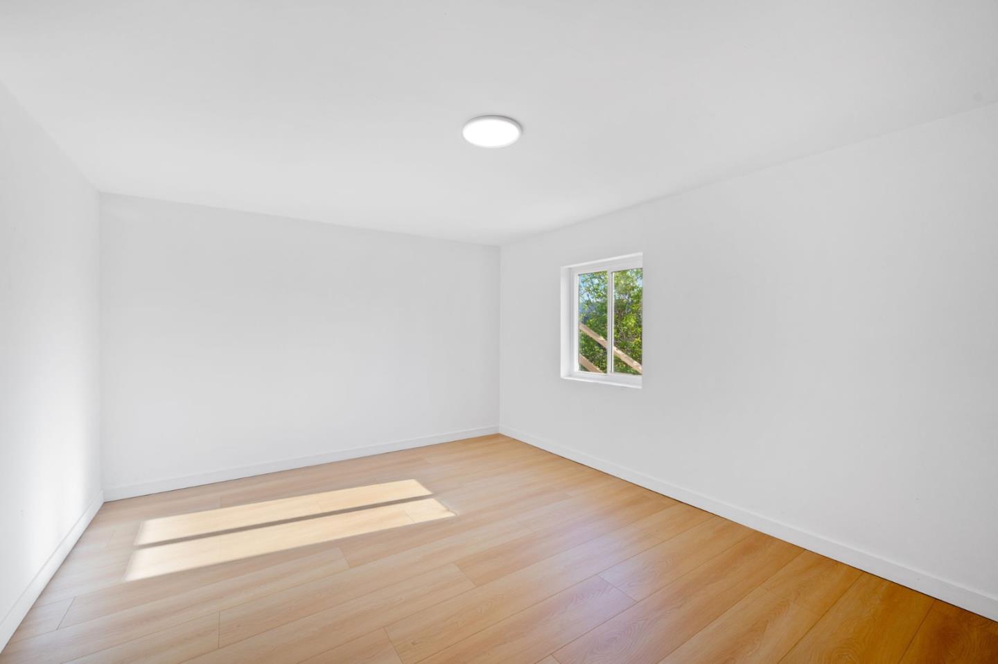 Detail Gallery Image 45 of 57 For 2519 Lincoln Ave, Belmont,  CA 94002 - 4 Beds | 3 Baths