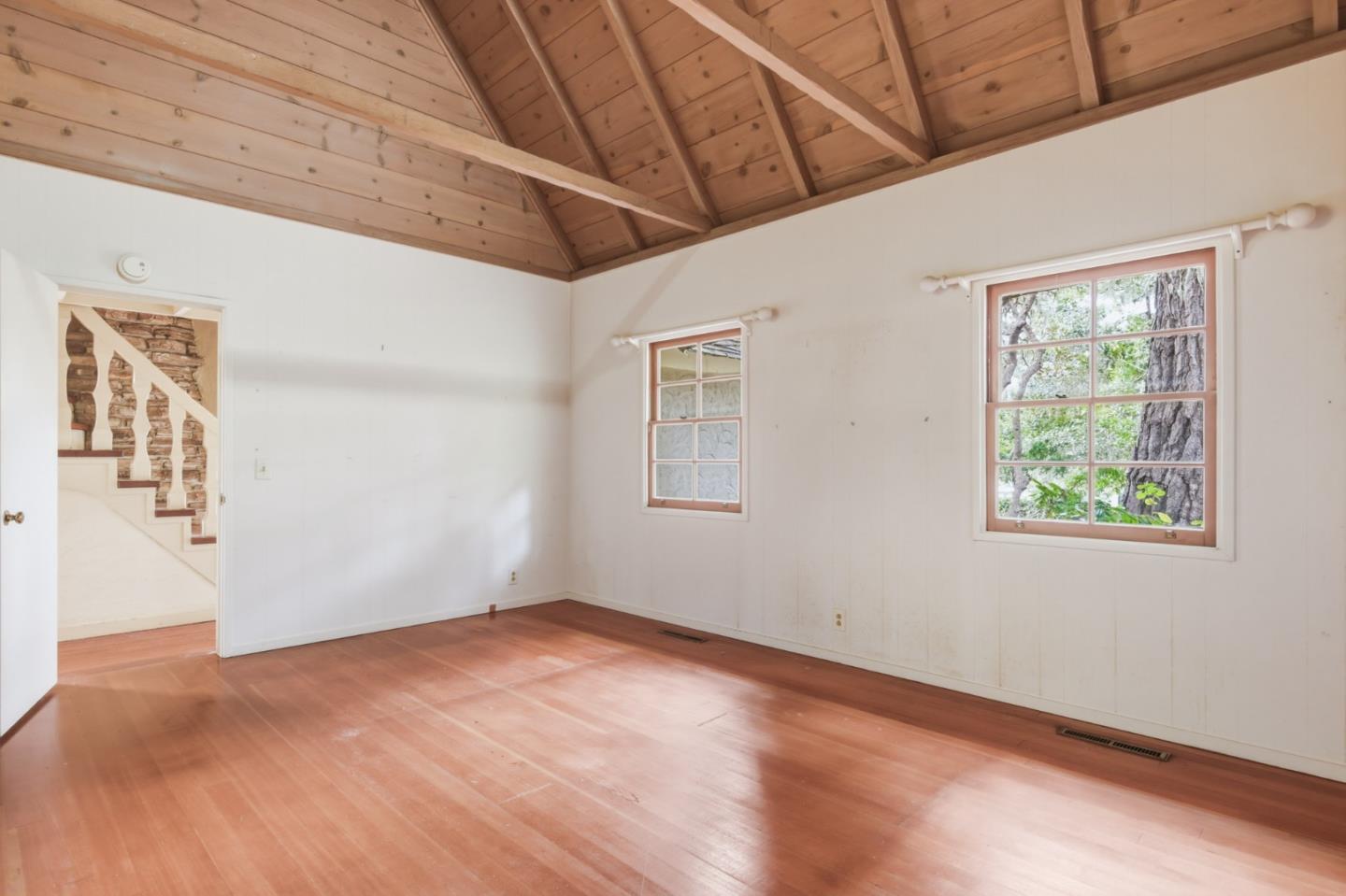 Detail Gallery Image 10 of 12 For 0 Ne Corner of Dolores & 11th Ave, Carmel,  CA 93921 - 2 Beds | 1 Baths