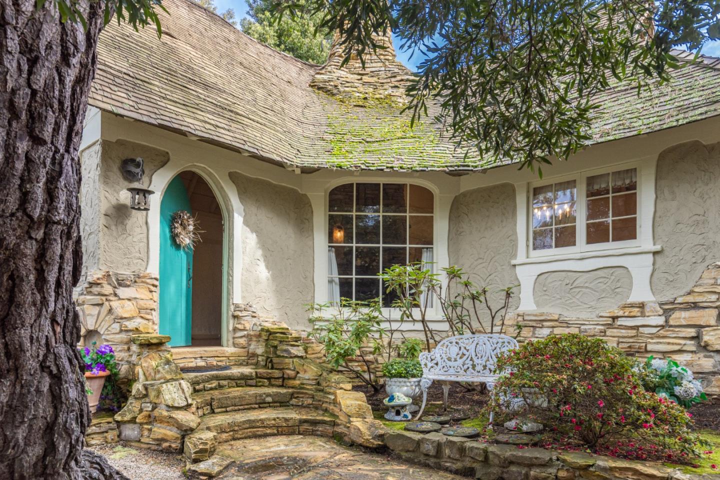 Detail Gallery Image 3 of 12 For 0 Ne Corner of Dolores & 11th Ave, Carmel,  CA 93921 - 2 Beds | 1 Baths