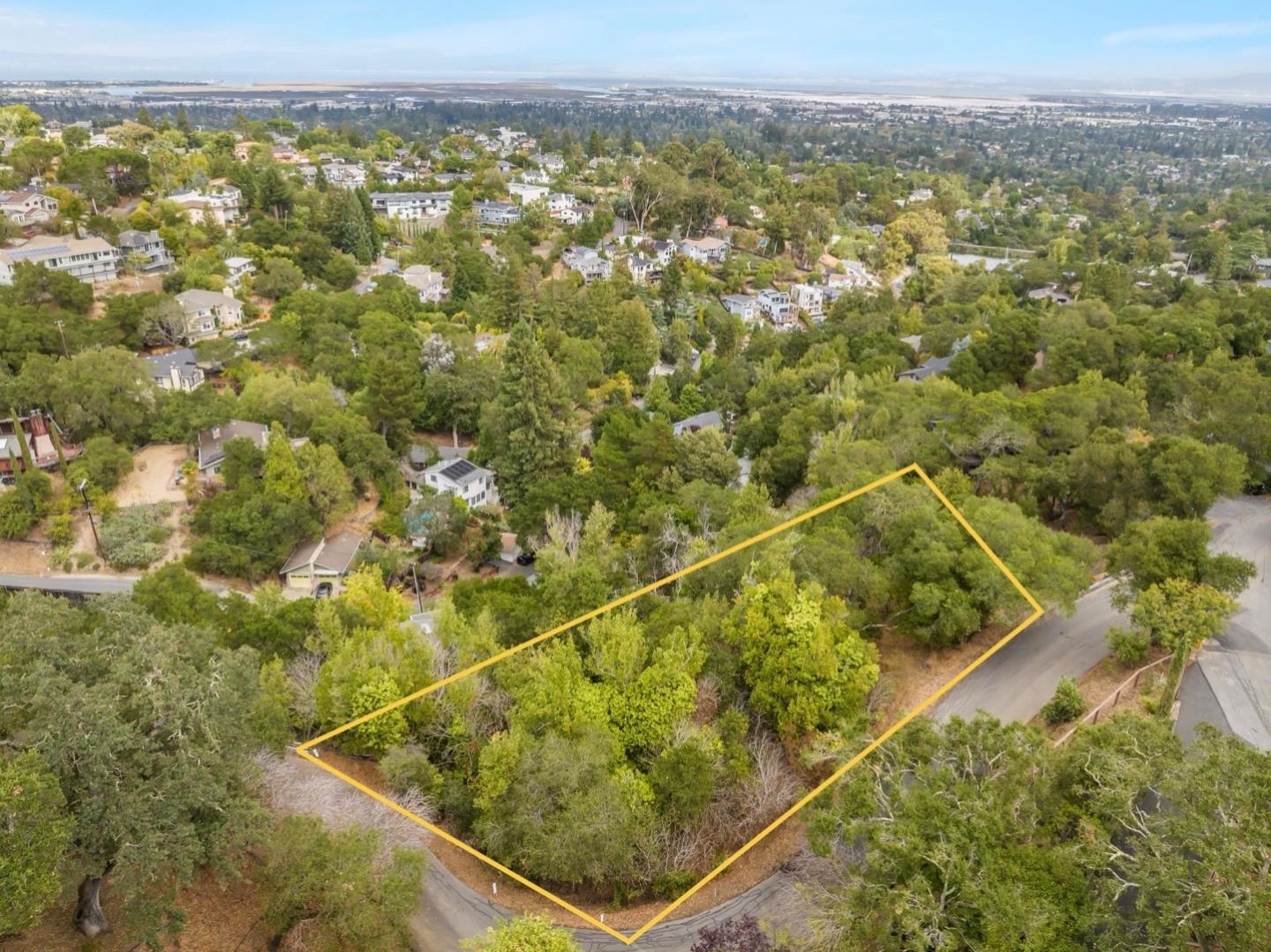 Detail Gallery Image 8 of 19 For 000 Lakeview Way, Redwood City,  CA 94062 - – Beds | – Baths