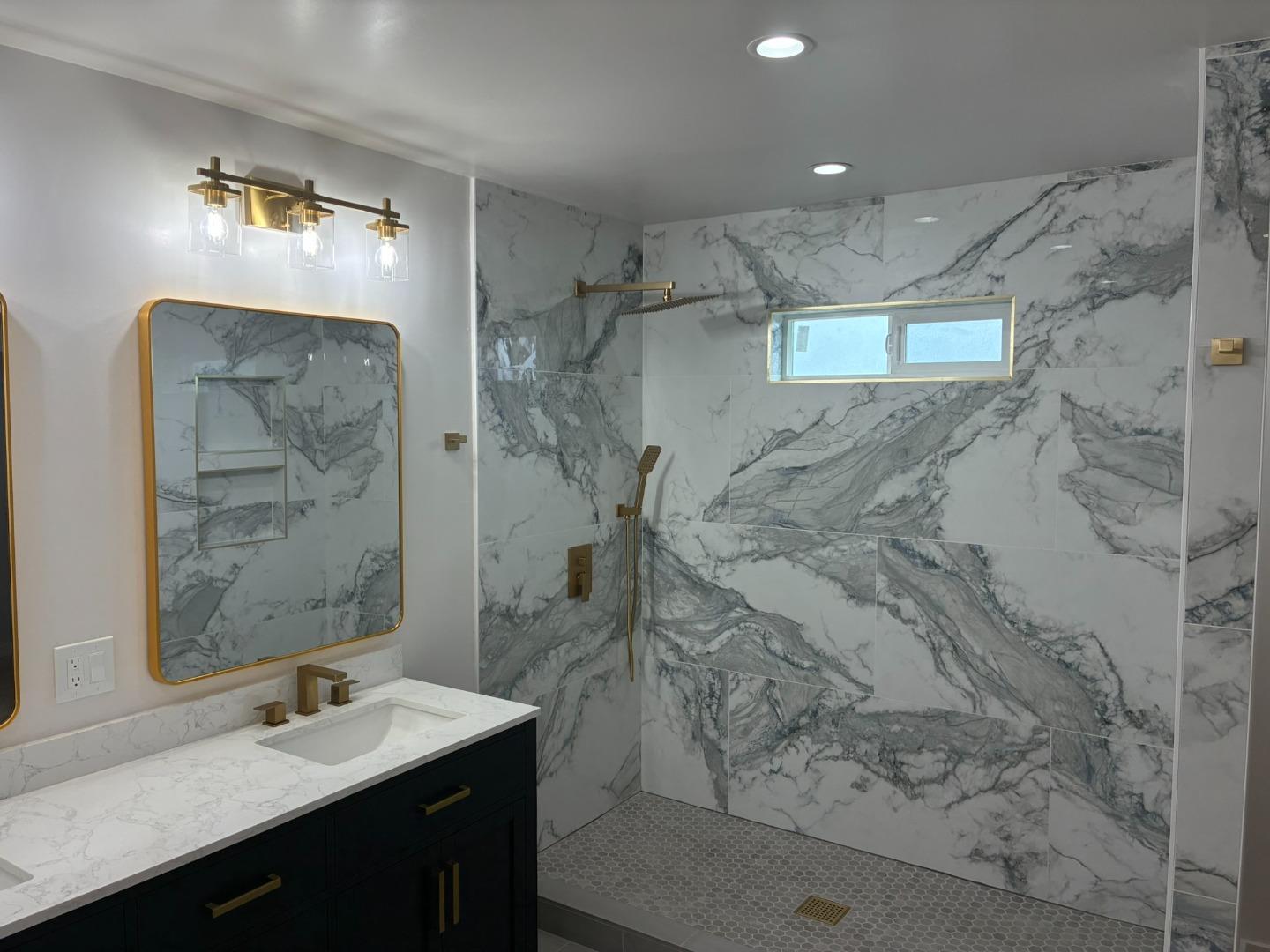 Detail Gallery Image 14 of 23 For 202 Rockwood Dr, South San Francisco,  CA 94080 - 3 Beds | 2 Baths