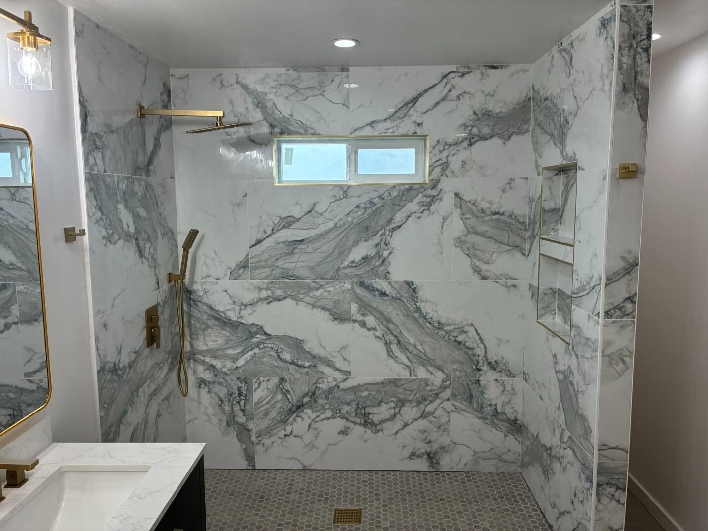 Detail Gallery Image 15 of 23 For 202 Rockwood Dr, South San Francisco,  CA 94080 - 3 Beds | 2 Baths