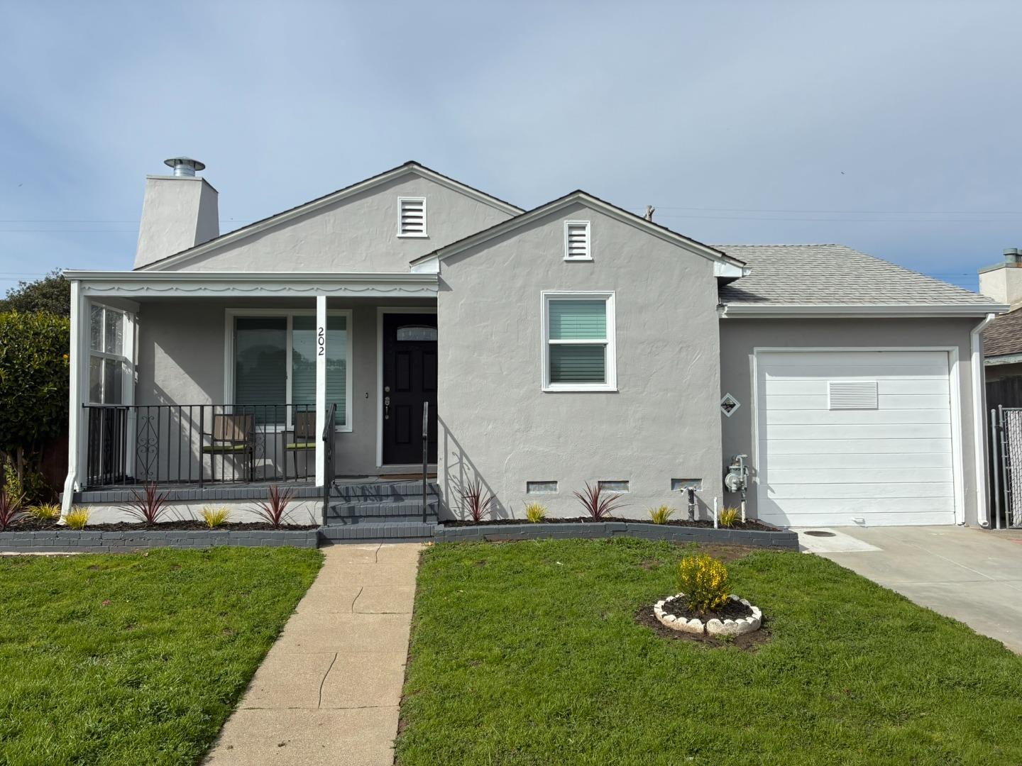 Detail Gallery Image 2 of 23 For 202 Rockwood Dr, South San Francisco,  CA 94080 - 3 Beds | 2 Baths