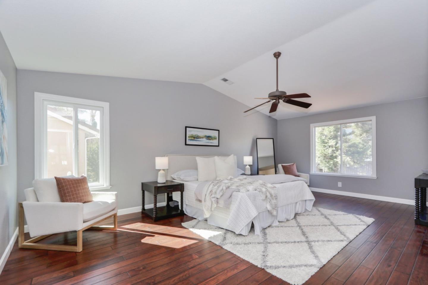 Detail Gallery Image 15 of 42 For 1740 Brentwood Ct, Hollister,  CA 95023 - 5 Beds | 3 Baths