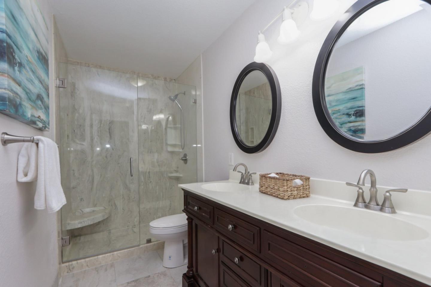 Detail Gallery Image 20 of 42 For 1740 Brentwood Ct, Hollister,  CA 95023 - 5 Beds | 3 Baths