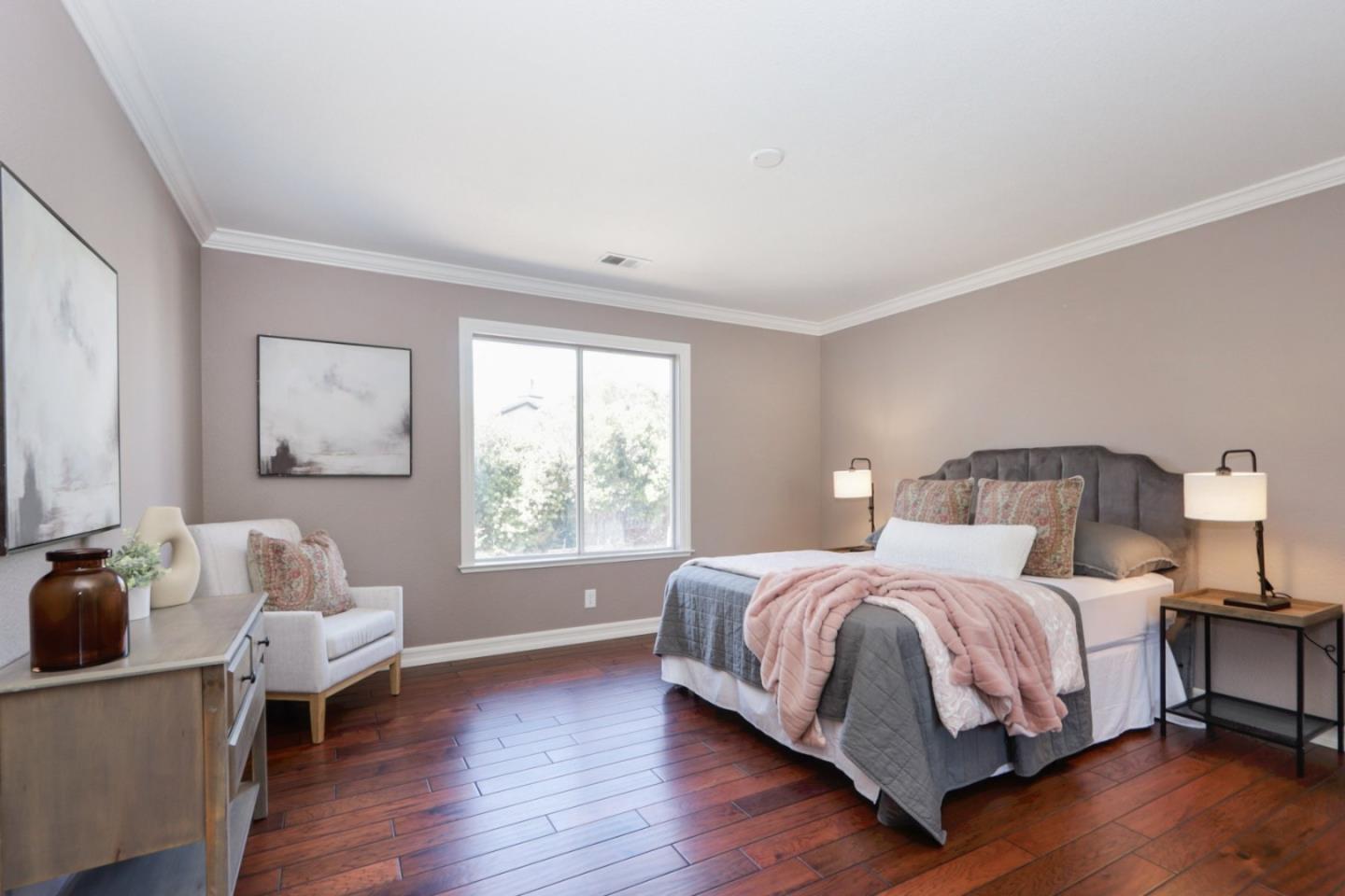 Detail Gallery Image 21 of 42 For 1740 Brentwood Ct, Hollister,  CA 95023 - 5 Beds | 3 Baths