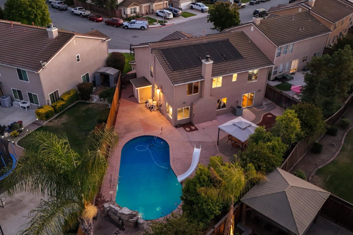 Detail Gallery Image 40 of 42 For 1740 Brentwood Ct, Hollister,  CA 95023 - 5 Beds | 3 Baths