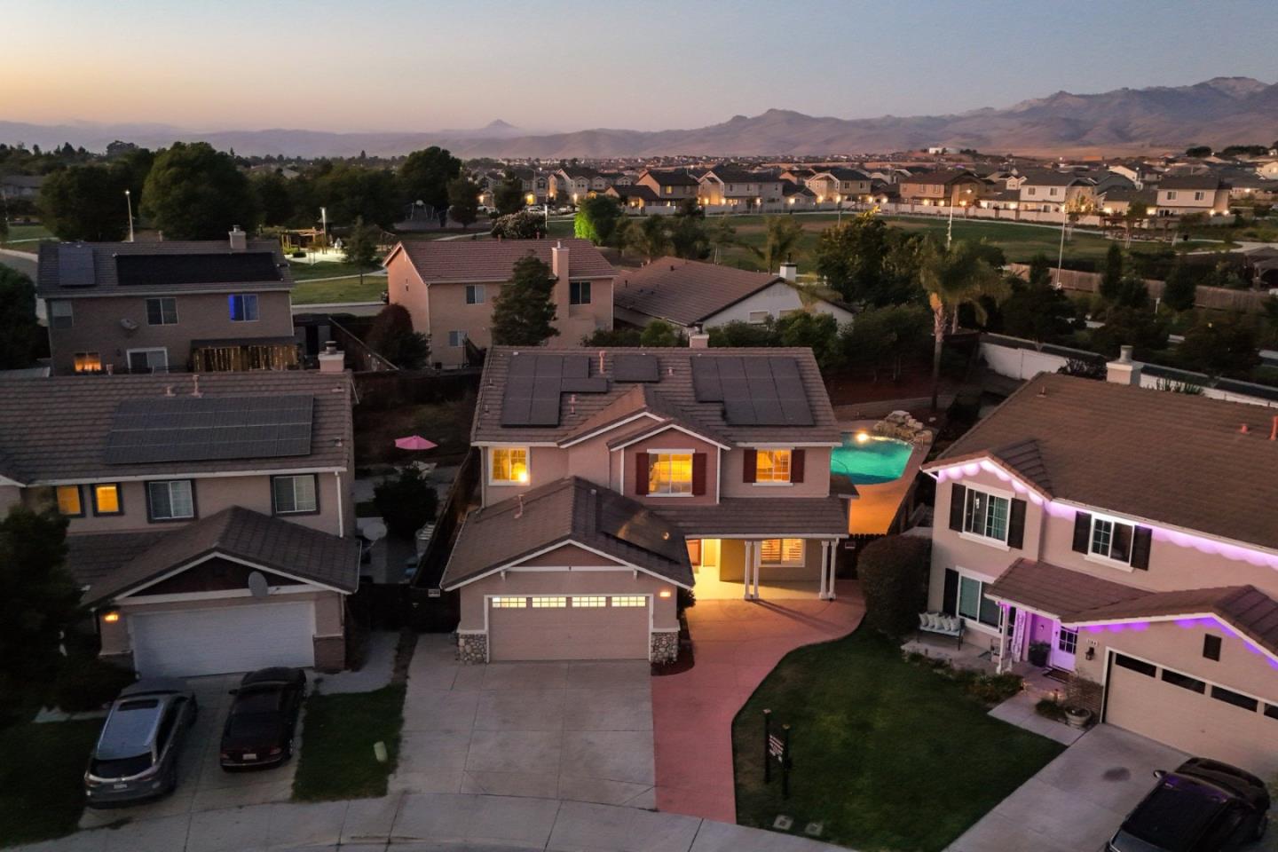 Detail Gallery Image 42 of 42 For 1740 Brentwood Ct, Hollister,  CA 95023 - 5 Beds | 3 Baths