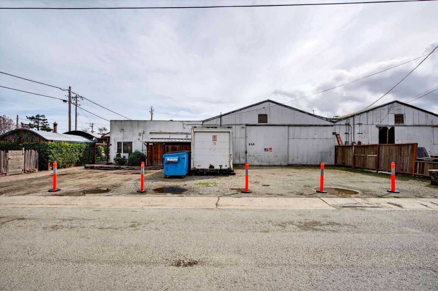 Detail Gallery Image 4 of 22 For 81 & 81 a 4th St, San Juan Bautista,  CA 95045 - – Beds | – Baths