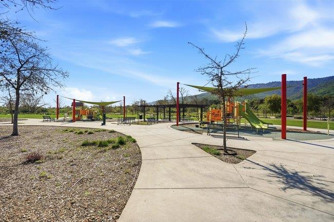 Detail Gallery Image 35 of 56 For 1720 Wasabi Way, Gilroy,  CA 95020 - 3 Beds | 2/1 Baths