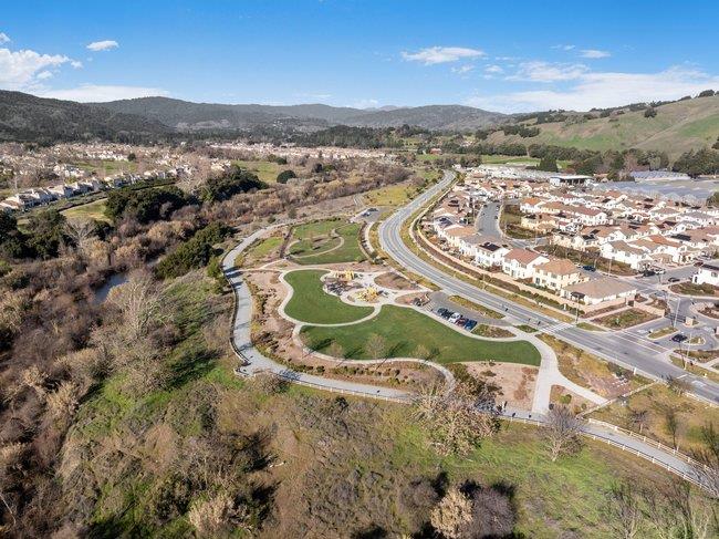 Detail Gallery Image 39 of 56 For 1720 Wasabi Way, Gilroy,  CA 95020 - 3 Beds | 2/1 Baths