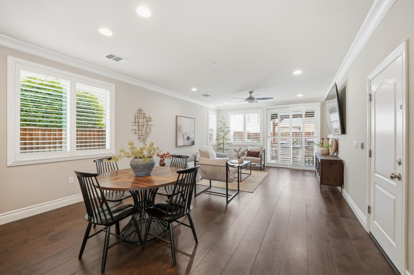 Detail Gallery Image 6 of 56 For 1720 Wasabi Way, Gilroy,  CA 95020 - 3 Beds | 2/1 Baths