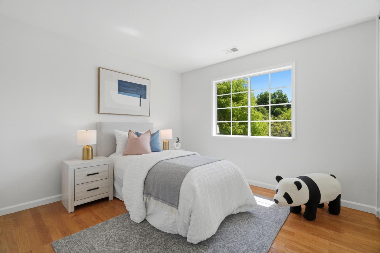 Detail Gallery Image 16 of 21 For 906 Windsor Hills Cir, San Jose,  CA 95123 - 3 Beds | 2/1 Baths