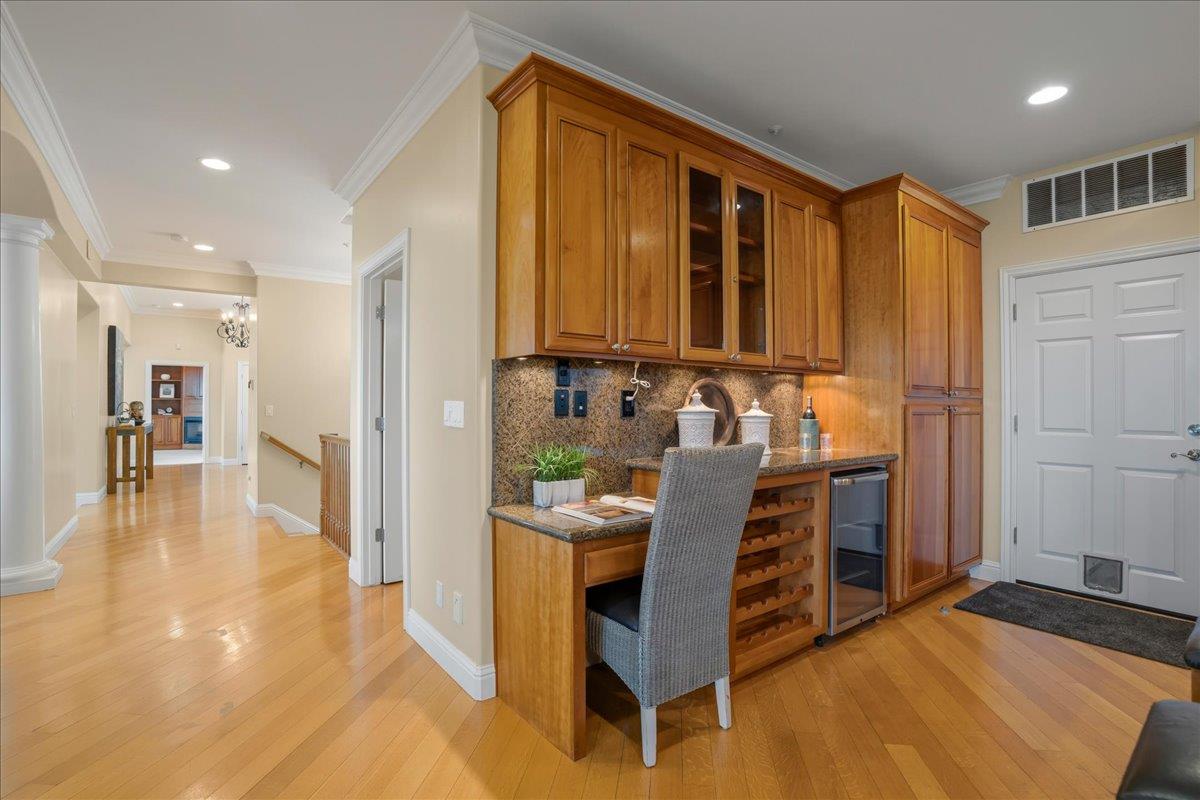 Detail Gallery Image 17 of 61 For 19975 Skyline Blvd, Los Gatos,  CA 95033 - 5 Beds | 3/2 Baths