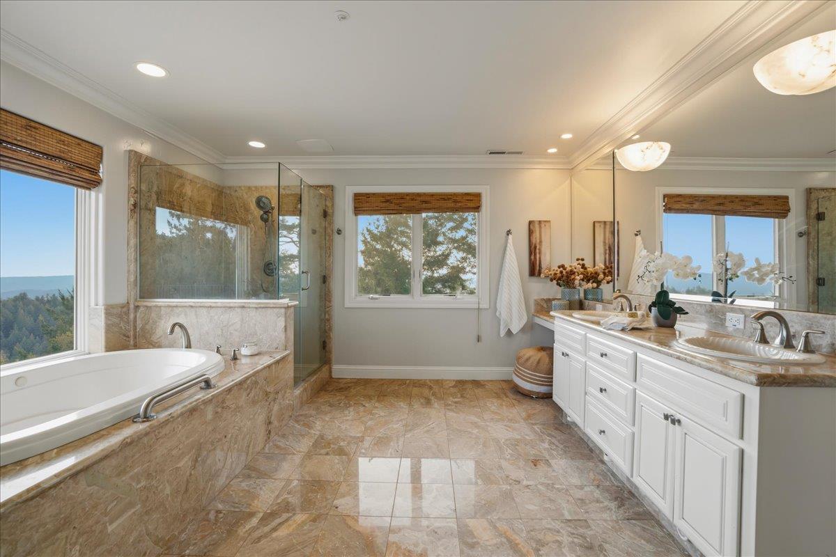 Detail Gallery Image 25 of 61 For 19975 Skyline Blvd, Los Gatos,  CA 95033 - 5 Beds | 3/2 Baths