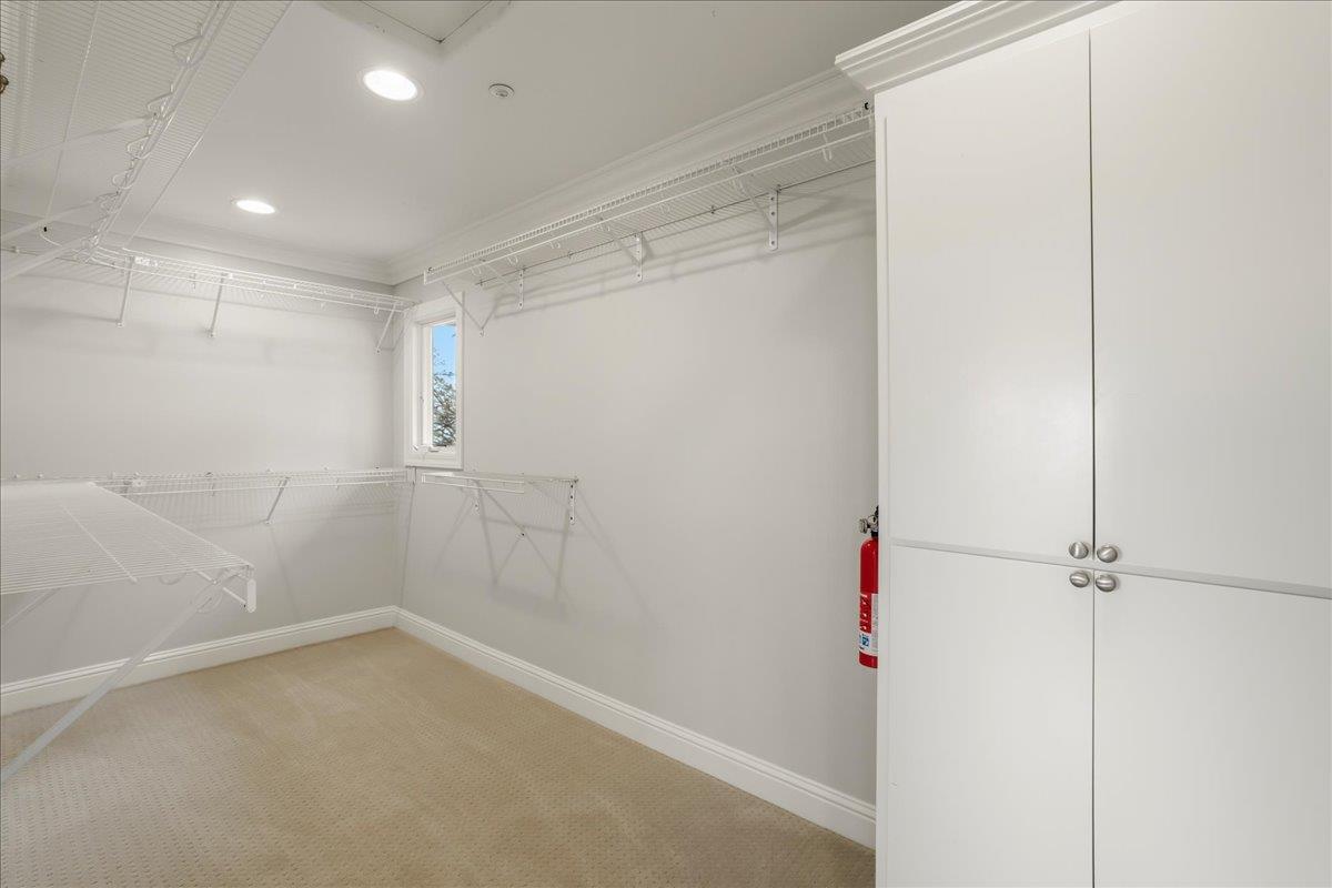 Detail Gallery Image 28 of 61 For 19975 Skyline Blvd, Los Gatos,  CA 95033 - 5 Beds | 3/2 Baths