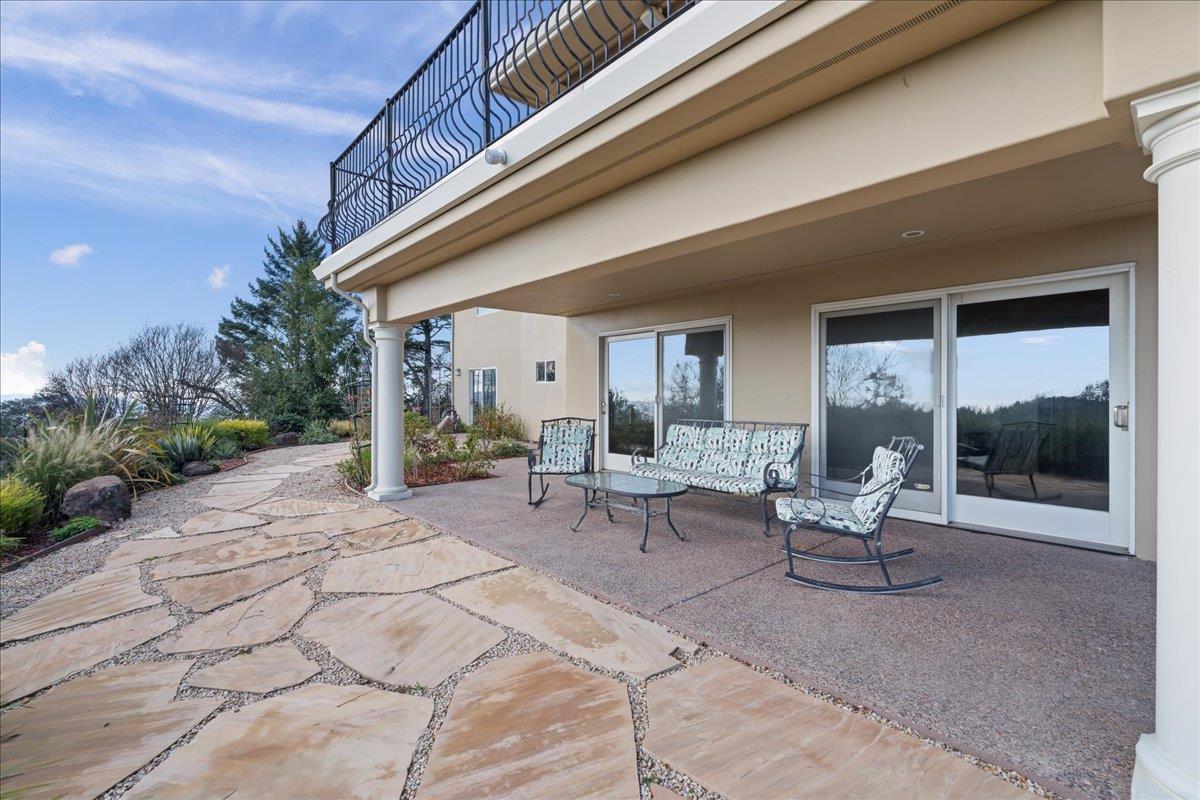 Detail Gallery Image 49 of 61 For 19975 Skyline Blvd, Los Gatos,  CA 95033 - 5 Beds | 3/2 Baths