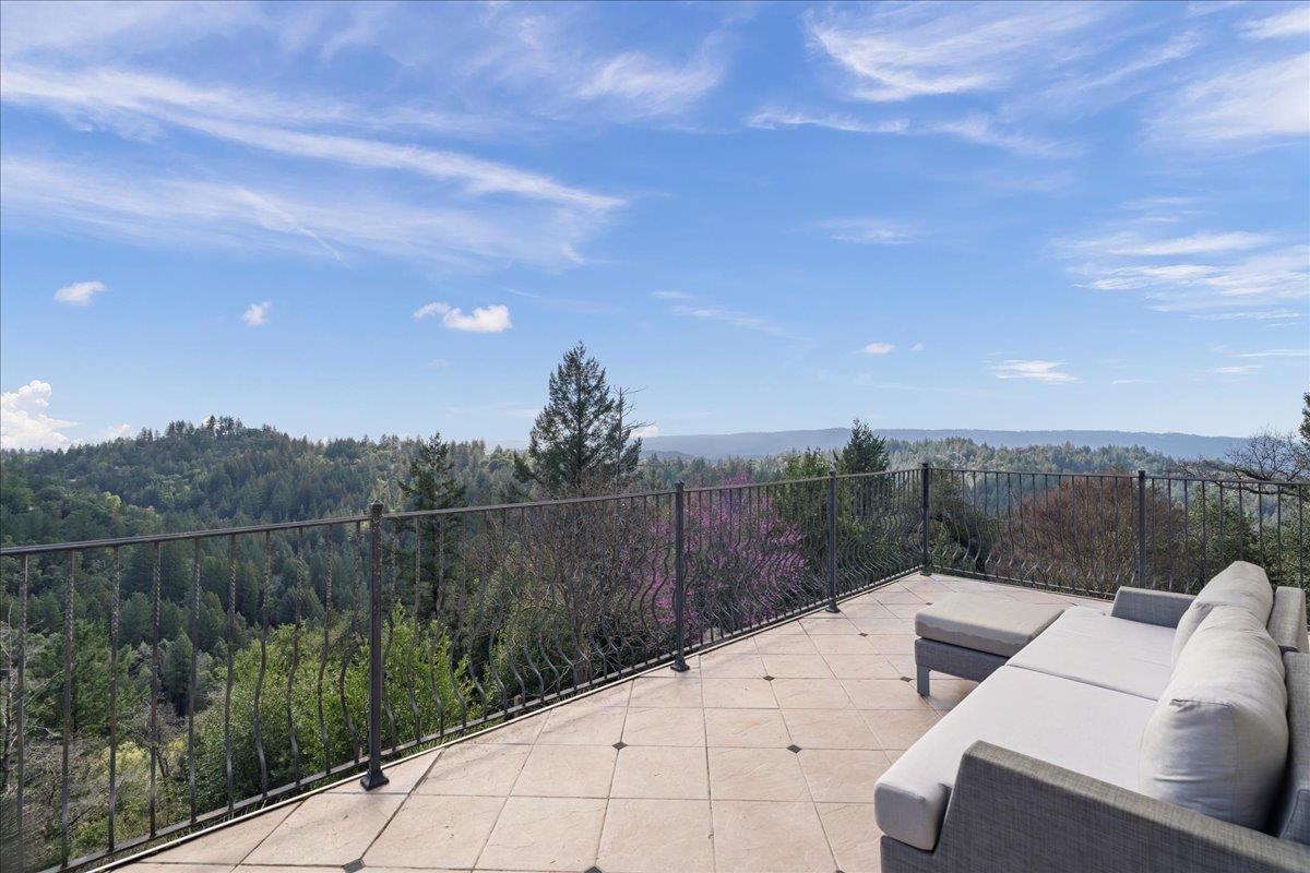 Detail Gallery Image 54 of 61 For 19975 Skyline Blvd, Los Gatos,  CA 95033 - 5 Beds | 3/2 Baths