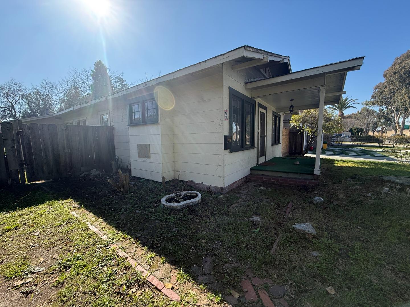 Detail Gallery Image 14 of 34 For 1490 Davis St, San Jose,  CA 95126 - 3 Beds | 1 Baths