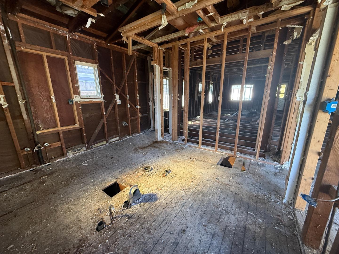 Detail Gallery Image 20 of 34 For 1490 Davis St, San Jose,  CA 95126 - 3 Beds | 1 Baths