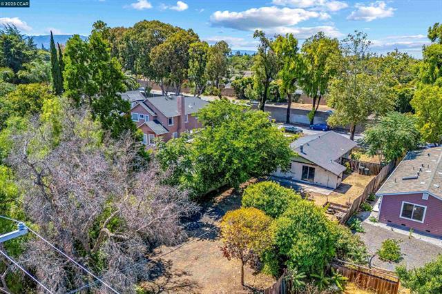 Detail Gallery Image 31 of 34 For 1490 Davis St, San Jose,  CA 95126 - 3 Beds | 1 Baths