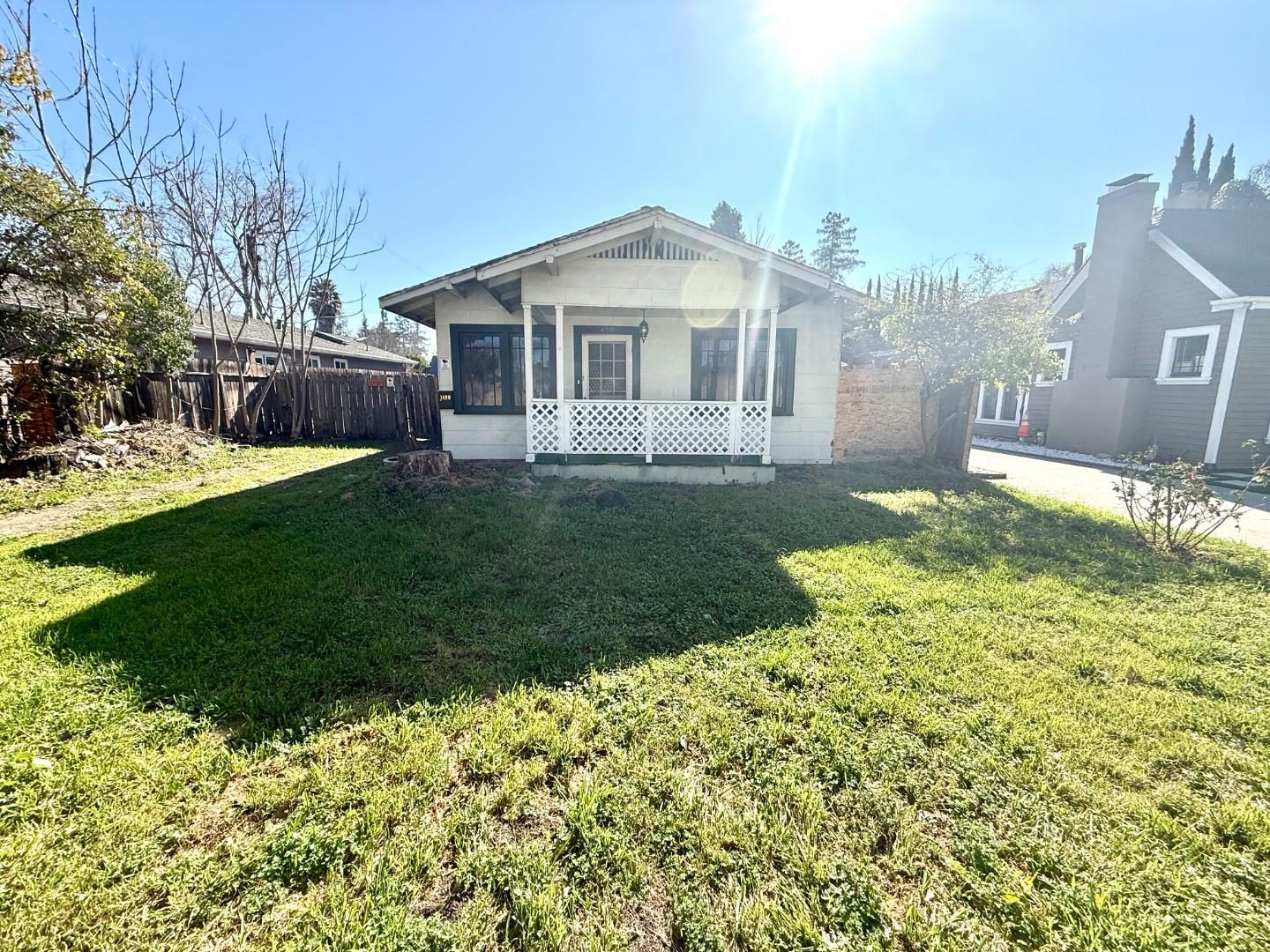 Detail Gallery Image 7 of 34 For 1490 Davis St, San Jose,  CA 95126 - 3 Beds | 1 Baths