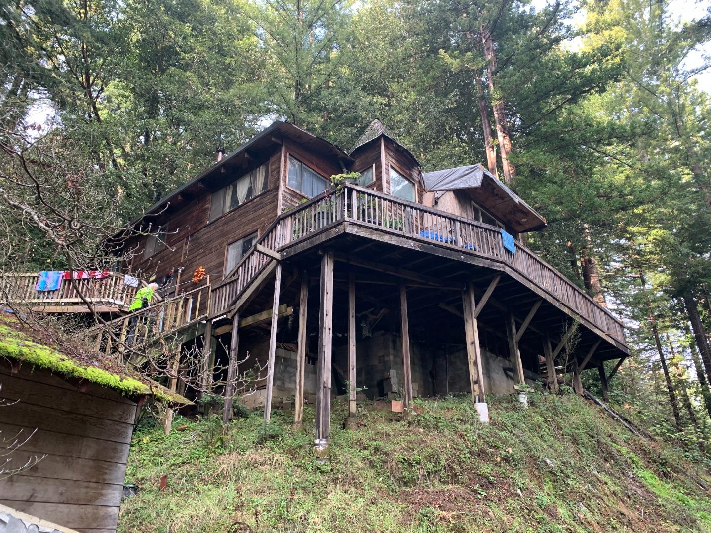 Detail Gallery Image 2 of 17 For 615 Heartwood Hl, Boulder Creek,  CA 95006 - 4 Beds | 3 Baths