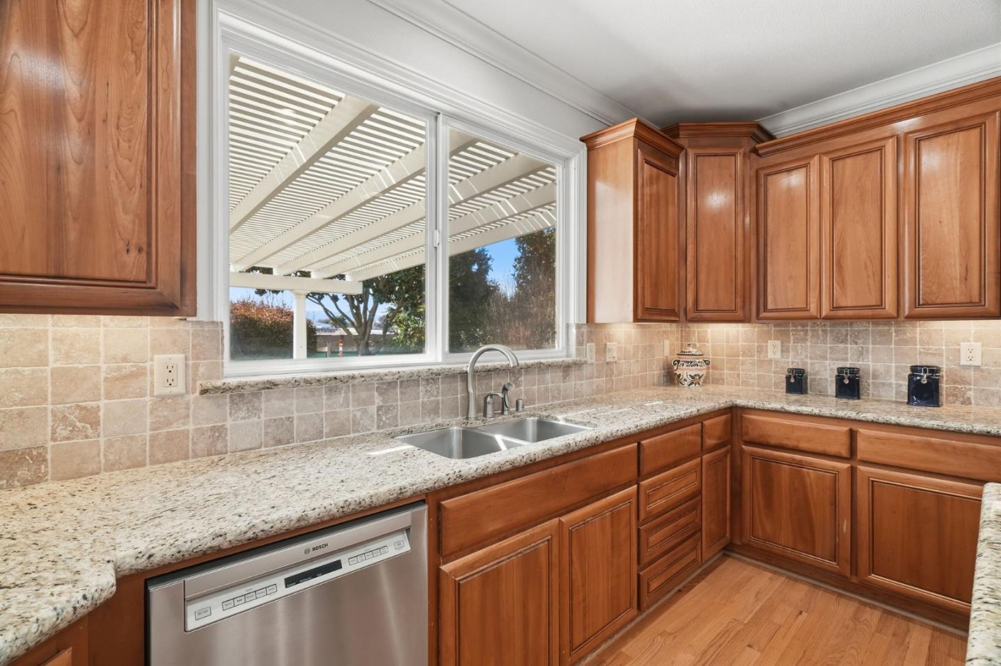 Detail Gallery Image 15 of 50 For 730 Lepa Ct, Gilroy,  CA 95020 - 4 Beds | 3 Baths