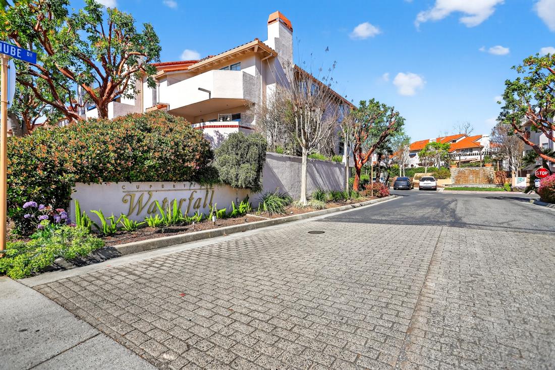 Detail Gallery Image 30 of 35 For 10259 Nile Dr, Cupertino,  CA 95014 - 2 Beds | 2 Baths