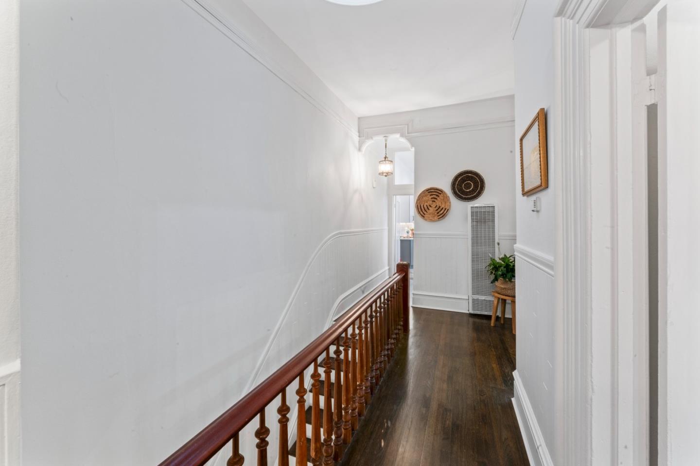 Detail Gallery Image 15 of 30 For 483 Oak St, San Francisco,  CA 94102 - 4 Beds | 2 Baths