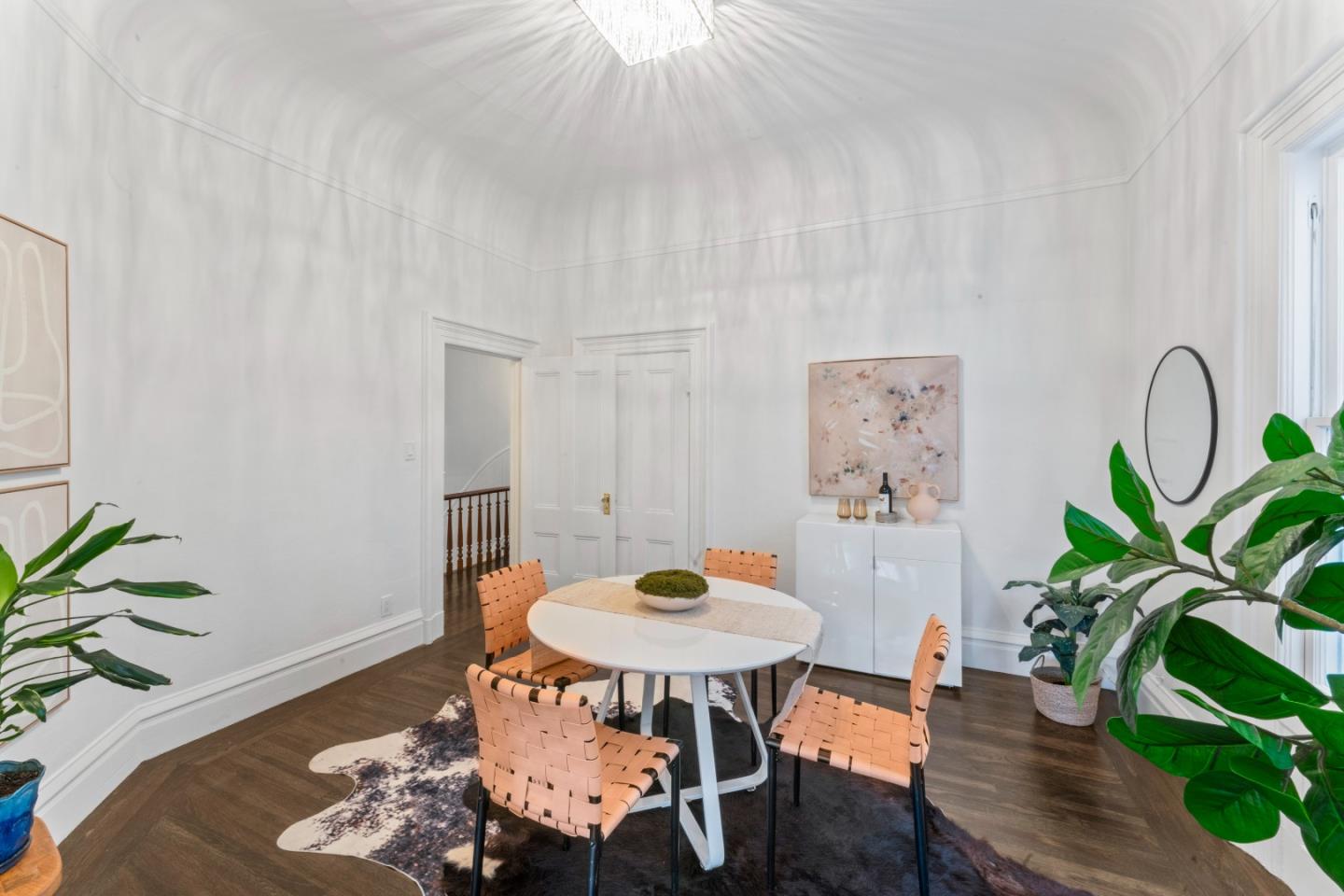 Detail Gallery Image 19 of 30 For 483 Oak St, San Francisco,  CA 94102 - 4 Beds | 2 Baths