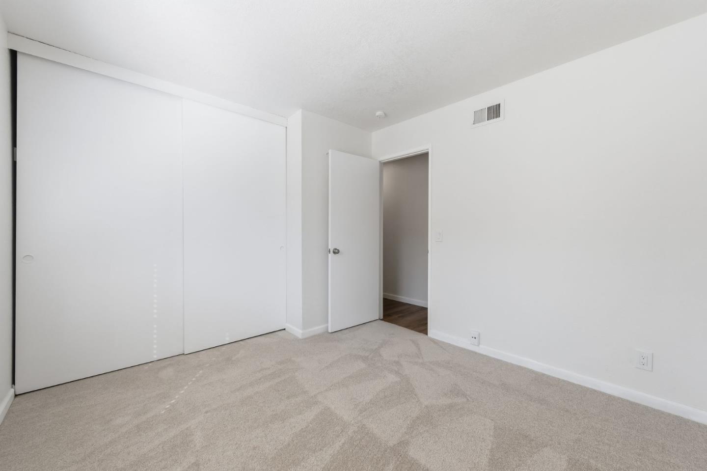 Detail Gallery Image 19 of 36 For 5349 Entrada Oleandros, San Jose,  CA 95123 - 3 Beds | 2 Baths