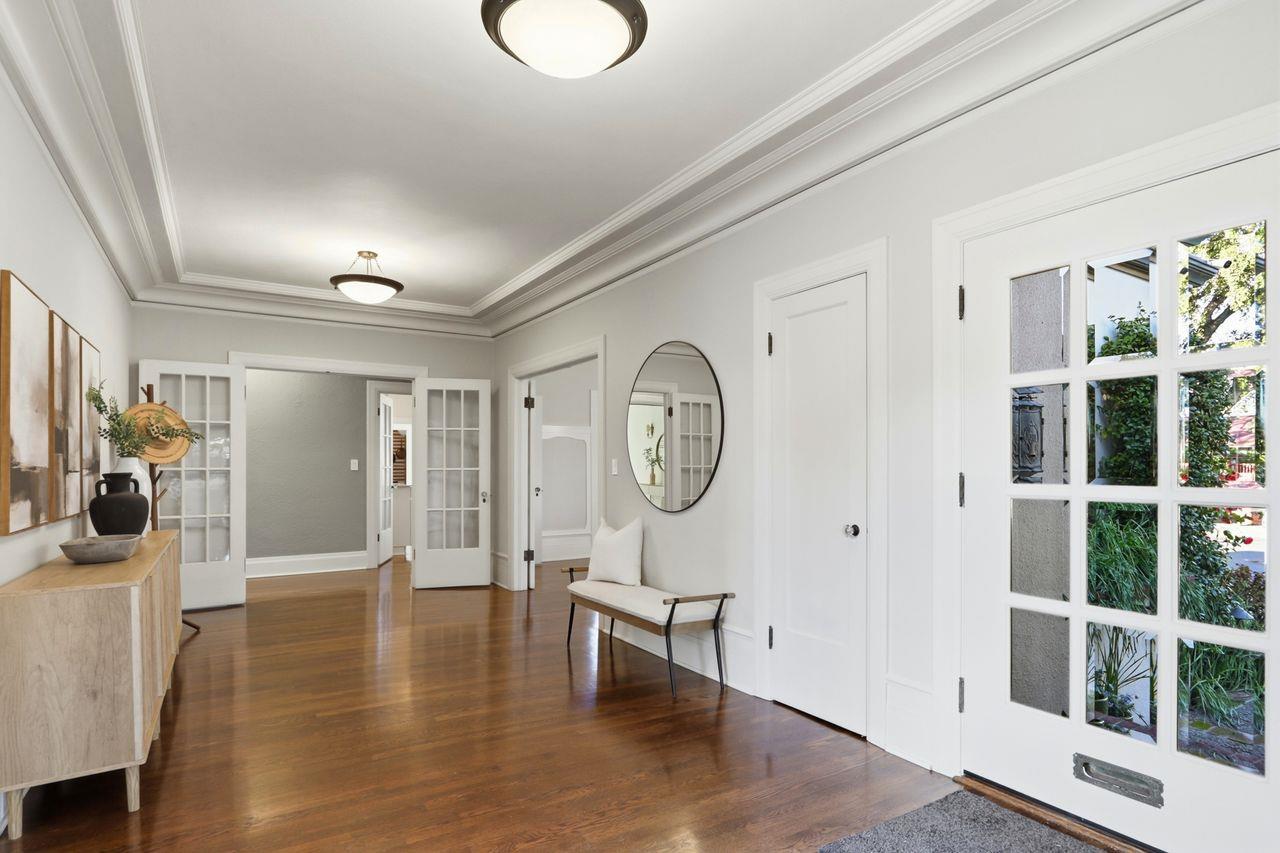 Detail Gallery Image 11 of 98 For 225 Sequoia Ave, San Jose,  CA 95126 - 4 Beds | 3 Baths