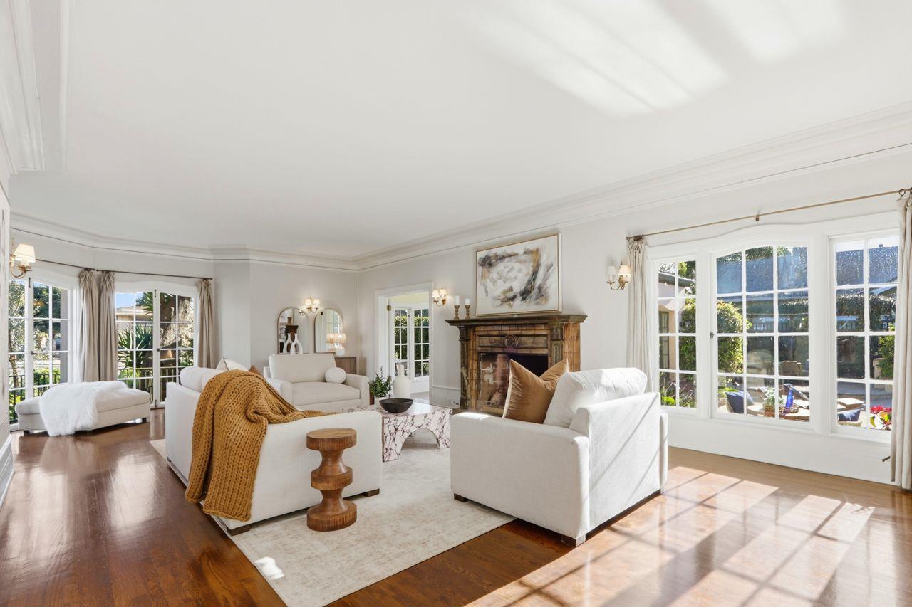 Detail Gallery Image 12 of 98 For 225 Sequoia Ave, San Jose,  CA 95126 - 4 Beds | 3 Baths