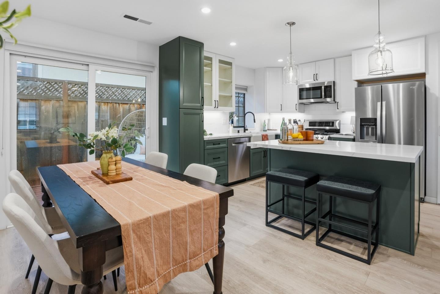 Detail Gallery Image 10 of 35 For 509 Alta Dr, Aptos,  CA 95003 - 3 Beds | 2 Baths