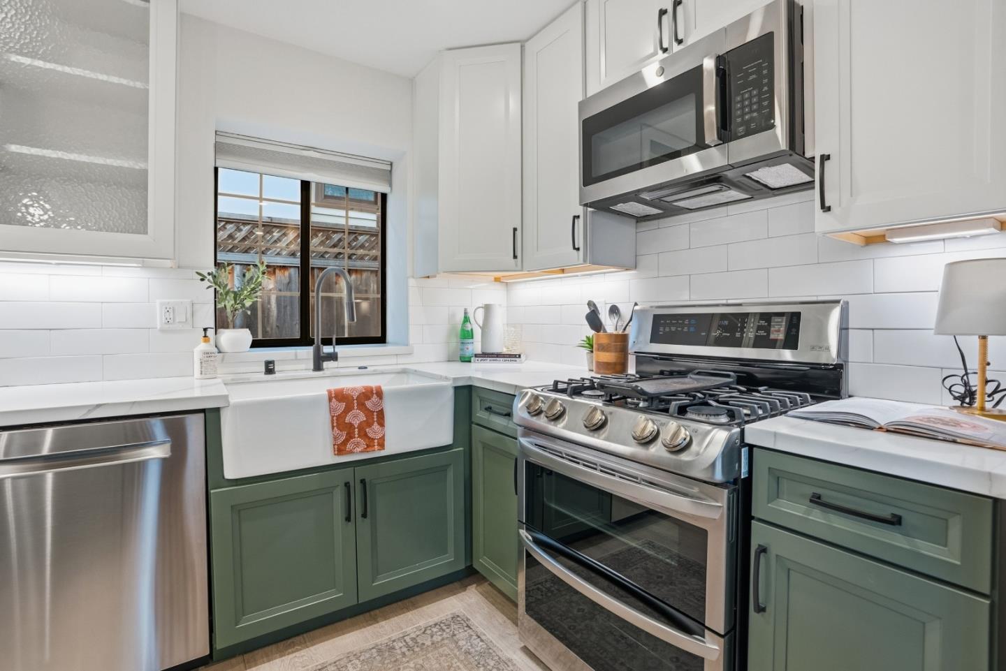 Detail Gallery Image 13 of 35 For 509 Alta Dr, Aptos,  CA 95003 - 3 Beds | 2 Baths