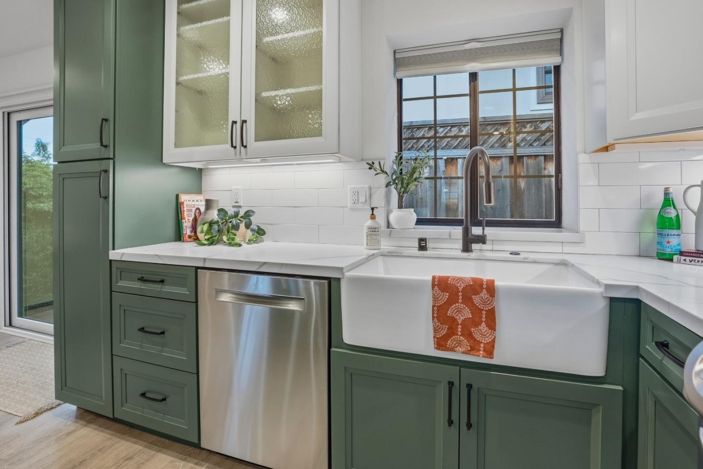 Detail Gallery Image 14 of 35 For 509 Alta Dr, Aptos,  CA 95003 - 3 Beds | 2 Baths