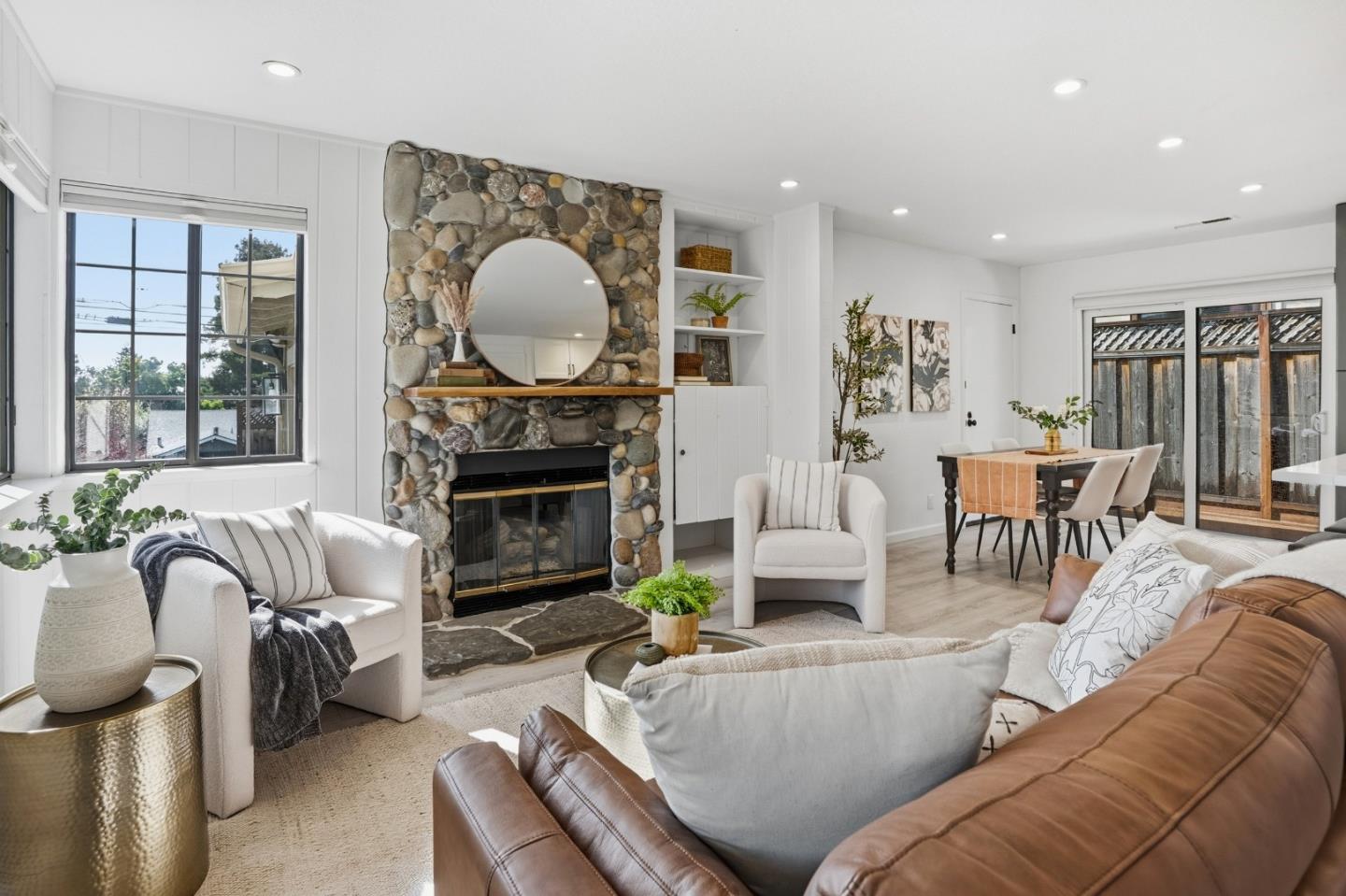 Detail Gallery Image 8 of 35 For 509 Alta Dr, Aptos,  CA 95003 - 3 Beds | 2 Baths