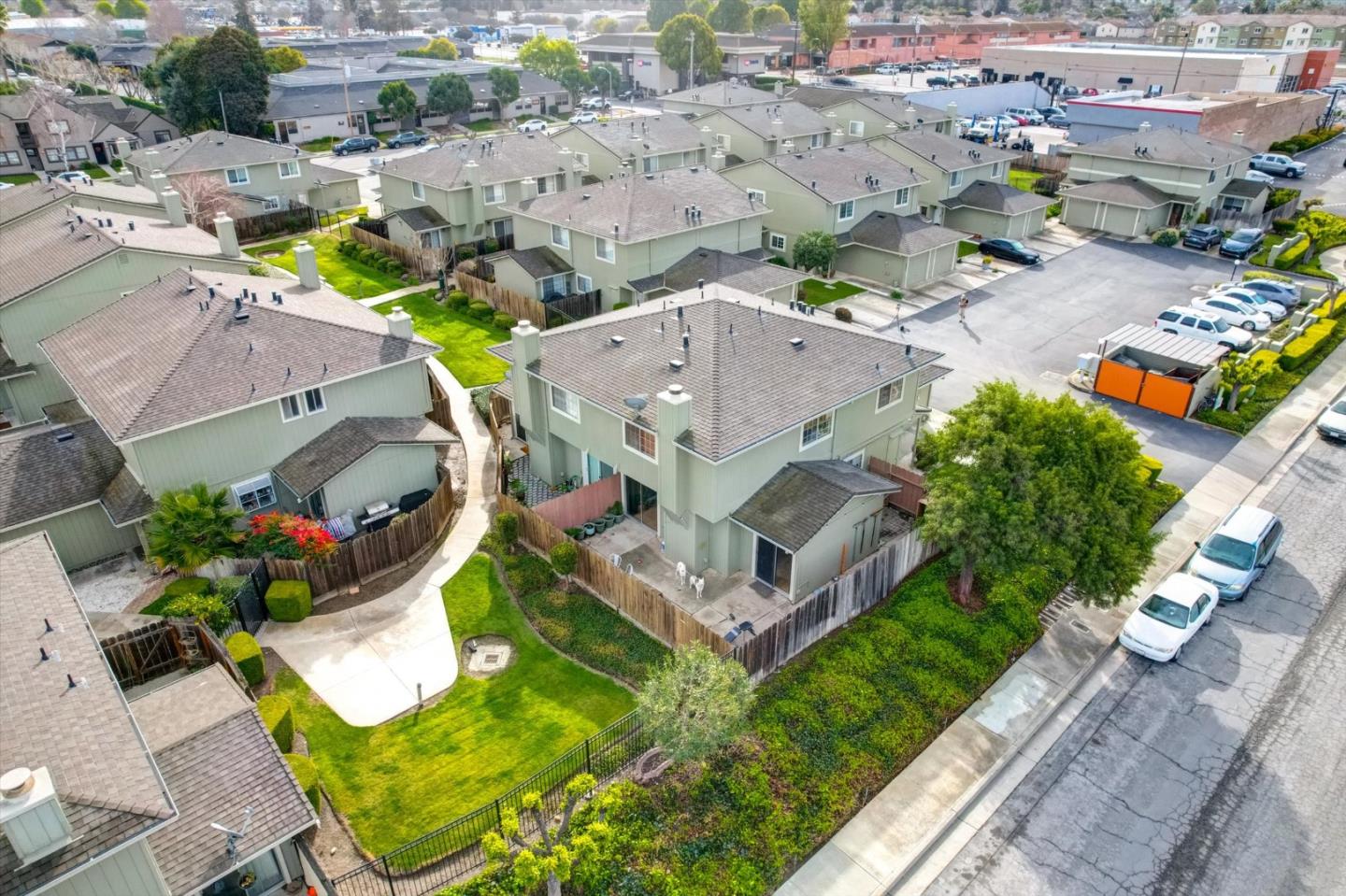 Detail Gallery Image 35 of 40 For 1419 Squire Ct, Hollister,  CA 95023 - 3 Beds | 2 Baths