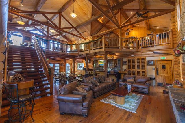 Detail Gallery Image 27 of 32 For 36865 Dormody Rd #80,  Carmel,  CA 93923 - 1 Beds | 1 Baths