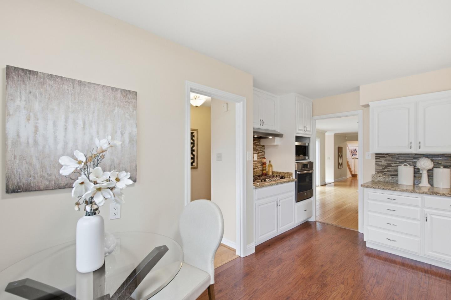 Detail Gallery Image 15 of 50 For 2308 Howard Ave, San Carlos,  CA 94070 - 4 Beds | 3 Baths