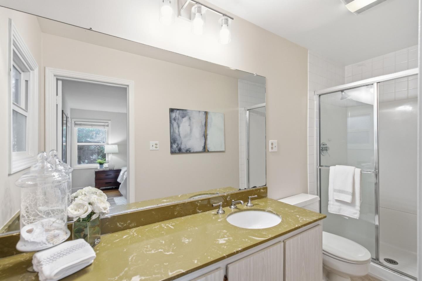 Detail Gallery Image 27 of 50 For 2308 Howard Ave, San Carlos,  CA 94070 - 4 Beds | 3 Baths