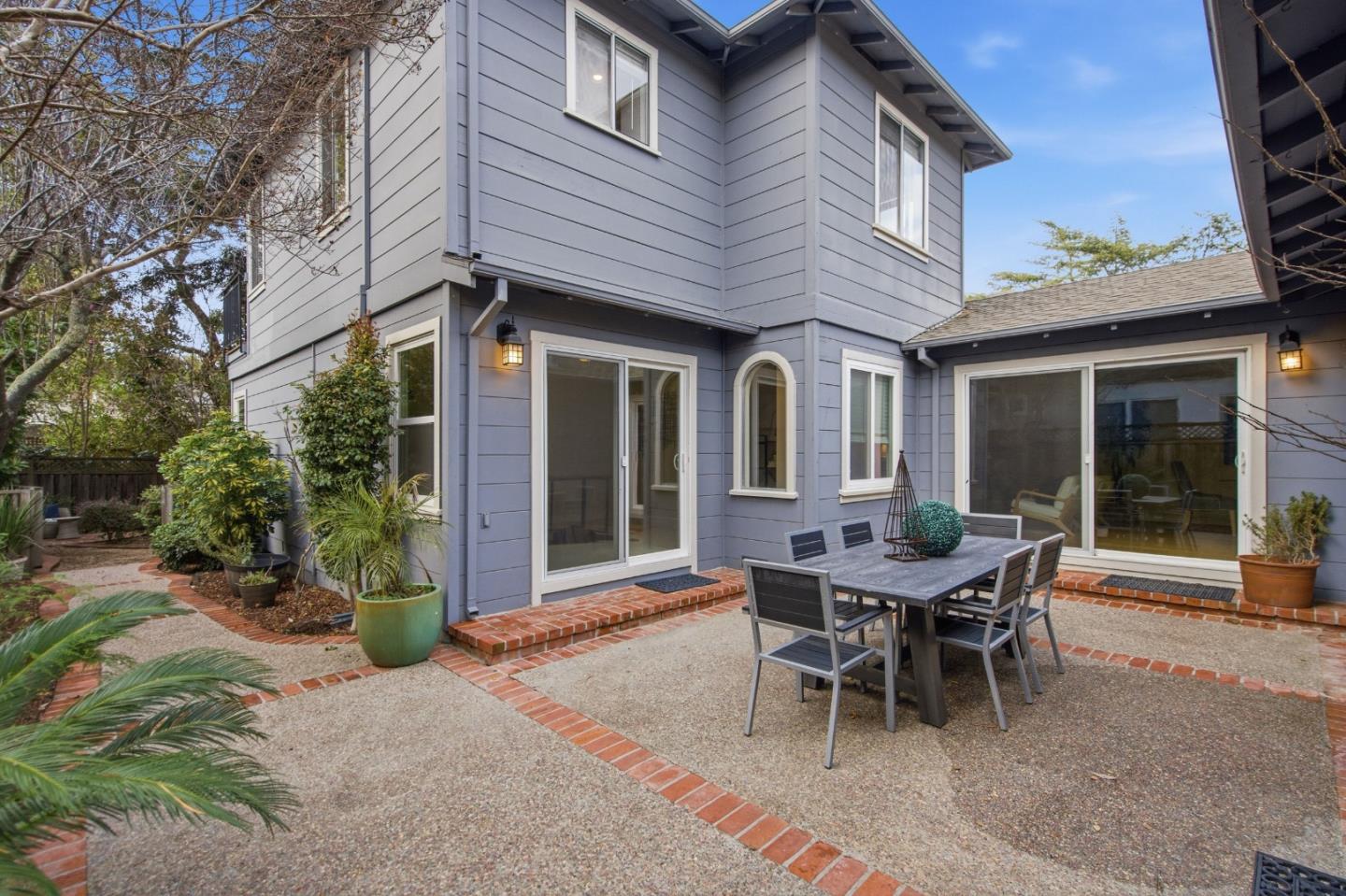 Detail Gallery Image 40 of 50 For 2308 Howard Ave, San Carlos,  CA 94070 - 4 Beds | 3 Baths