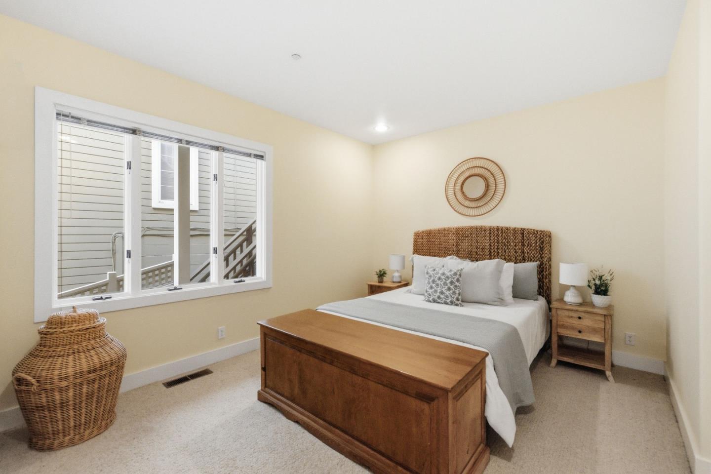 Detail Gallery Image 14 of 68 For 126 Frederick St #20,  Santa Cruz,  CA 95062 - 3 Beds | 2/1 Baths